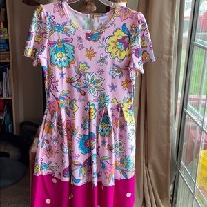 Lularoe Amelia Size 2x - dipped bottom. NWOT.